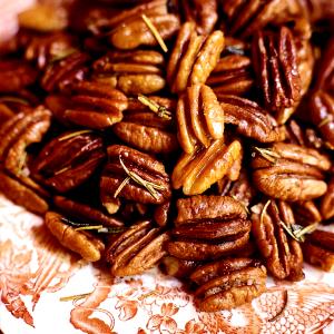 1/4 cup Rosemary Pecans & Cranberries