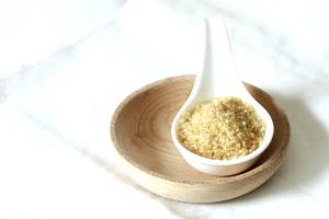 1/4 Cup Sugar, Powdered