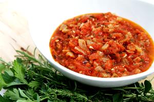 1/4 Cup Tomato Sauce W/Herbs