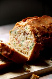 1/4 loaf (60 g) Fruit & Seed Table Loaf Bread