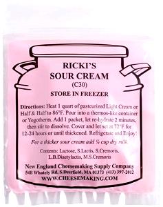 1/4 package (30 g) Sour Cream & Chives