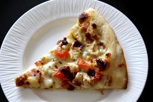 1/4 pizza Hand Tossed Chicken Bacon Alfredo Pizza