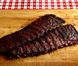1/4 rack (235 g) St. Louis Style BBQ Ribs