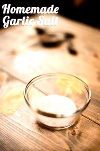 1/4 tsp (0.7 g) Garlic Salt & Parsley