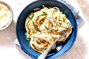 1/6 Package Lemon Chive Fettuccine Pasta Noodles