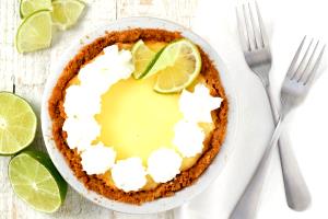 1/6 pie (80 g) Key Lime Pie