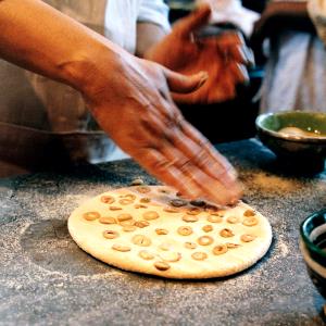 1/8 loaf (57 g) Moroccan Olive Loaf