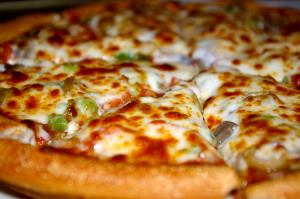 1/8 Pizza Humble Pie Pizza, Medium, Golden Crust