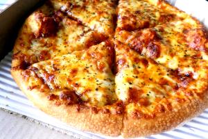 1/8 Pizza Medium Hand Tossed (Dough Only) Feast Pizza
