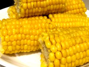 1 Baby Ear Cooked Corn (from Frozen)