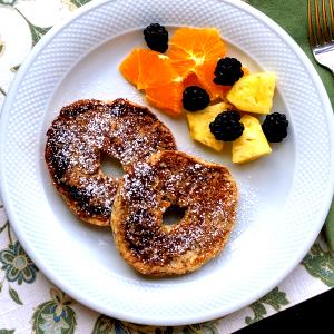 1 bagel French Toast Bagel