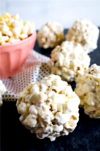 1 ball (28 g) Popcorn Balls