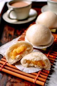 1 bao Coconut Custard Bao