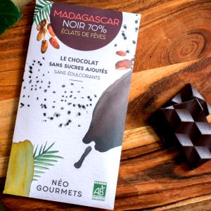 1 bar (31 g) Crunch Pure Chocolate Bars with Roasted Cacao Nibs