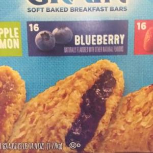 1 bar (37 g) Nutri-Grain Superfruit Fusion Cereal Bar - Strawberry Acai