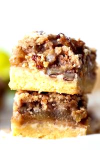 1 bar (40 g) Salted Caramel Apple Pecan Bar