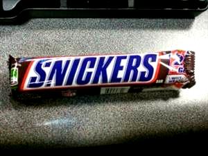 1 bar (47 g) Snickers Bar (King Size)