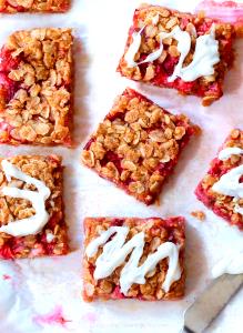 1 bar (55 g) Dotbar Iced Oatmeal Strawberry Breakfast Bar