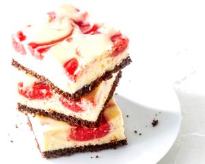 1 bar (60 g) Strawberry Swirl Bars