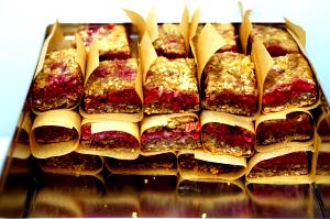 1 Bar Breakfast Bar, Iced Raspberry