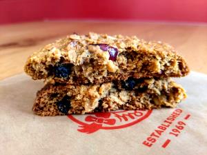 1 bar Fresh Baked Oatmeal Bar