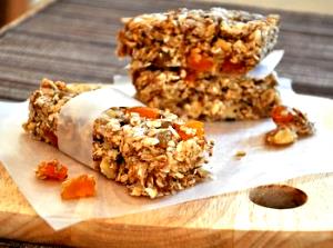 1 Bar Granola Bar, Apricot & Nut