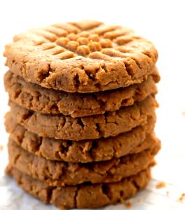 1 Big (3-1/2" - 4" Dia) Keto Peanut Butter Cookie