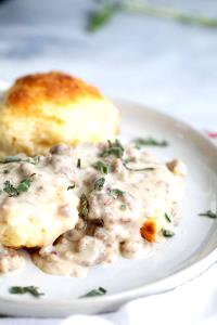 1 biscuit (109 g) Sausage Gravy Biscuit