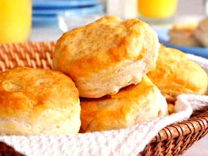 1 Biscuit (2-1/2" Dia) Plain or Buttermilk Biscuits (Commercial)