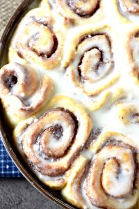 1 biscuit Cinnamon Sweet Biscuit