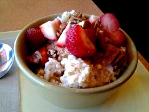 1 bowl (11.25 oz) Steel Cut Oatmeal with Pecans