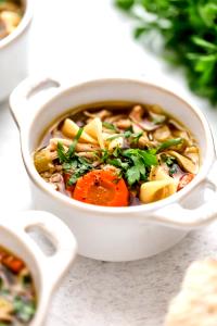 1 bowl (13.5 oz) All Natural Low-Fat Chicken Noodle Soup
