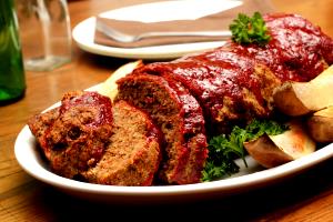 1 bowl (231 g) Meat Loaf with Barbeque Sauce