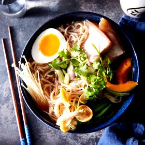 1 bowl (269 g) Pork Shoyu Ramen