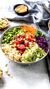 1 bowl (309 g) Mango Beet Poke Bowl