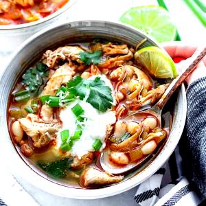 1 bowl (354 g) Southwest Chicken Chili (Bowl)