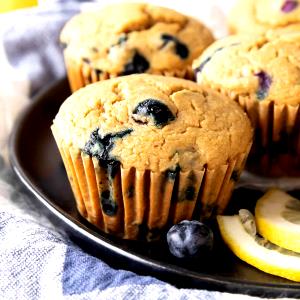 1 bowl (40 g) Warm Delights - Morning Blueberry Vanilla Chip Muffin