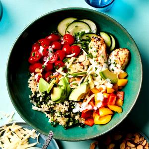 1 bowl (447 g) Chicken Veggie Bowl