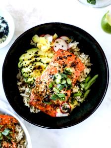 1 bowl (610 g) Salmon Bowl (Regular)