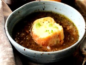 1 Bowl French Onion (Without Cheese & Croutons) Soup