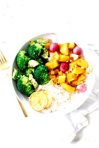 1 bowl Hearty Veggie & Brown Rice Salad Bowl (No Dressing)