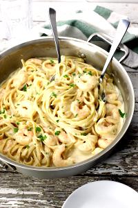 1 bowl Shrimp Fettuccine Alfredo Bowl