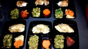1 breast (140 g) Broccoli & Cheese Breaded Raw Chicken Breast