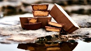 1 brick (150 g) Chocolate Peanut Butter Cup