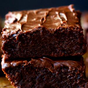 1 Brownie (2" Square) Fat Free Cholesterol Free Brownie with Icing