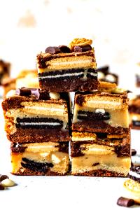 1 brownie (3 oz) Blondie Bar