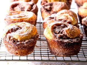 1 bun Cinnamon Sugar Morning Bun