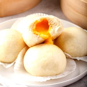 1 bun Steamed Egg Custard Bun