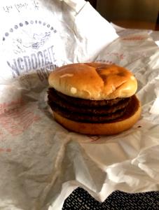 1 burger (137 g) McDouble (No Cheese)