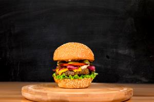 1 burger (262 g) Bacon & Blue Hamburger